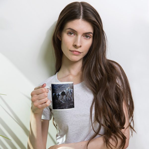 white-glossy-mug-white-11-oz-woman-6878b8a8229f6.jpg Mug Blanc Brillant